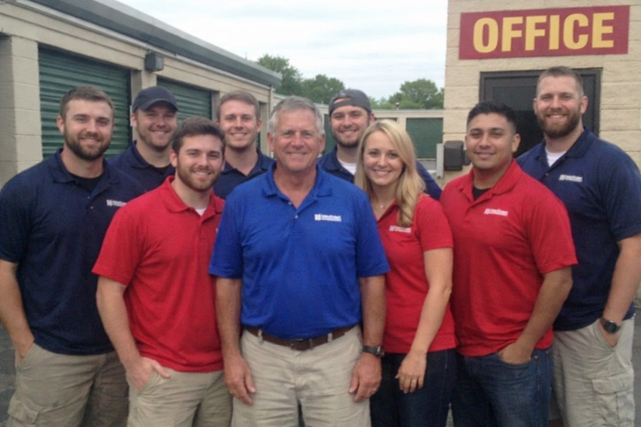 Water damage restoration professionals in Elgin, IL